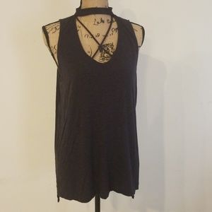 Choker neck tank